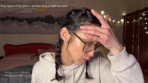 Mikayla online show from 02.15.25