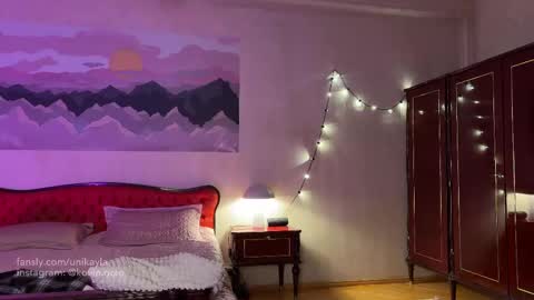 Mikayla online show from 02.16.25