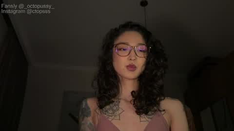 Mikayla online show from 04.20.26