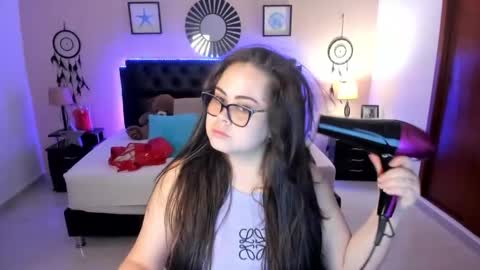 Olivia jones online show from 05.07.26