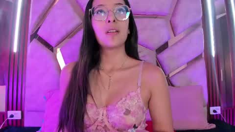 Pau online show from 06.22.26