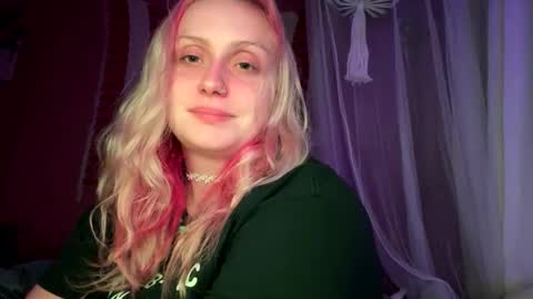 _peaceoutgirlscout_ online show from 09.19.25