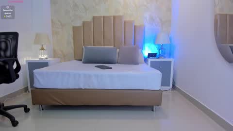  peach1  online show from 10.27.25