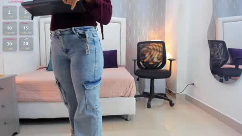  peach1  online show from 06.09.26