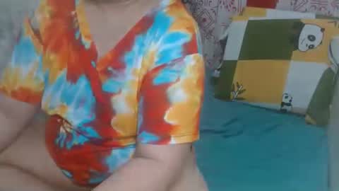 Snapshot of _pinayglamourbum_143xxx_ chatting on 09.18.25 Pinaylovelybum online show from 09.18.25