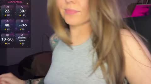  HADLY today day-off see u online 0112  online show from 01.06.25