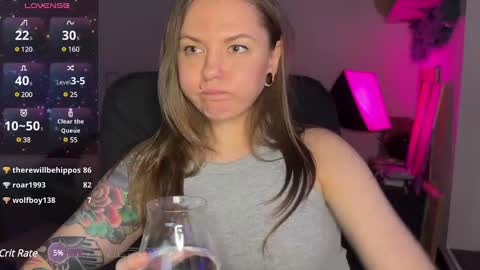  HADLY today day-off see u online 0112  online show from 01.06.25