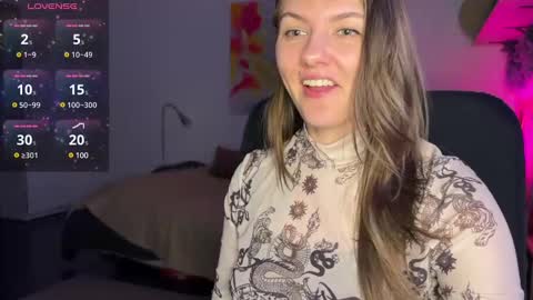  HADLY today day-off see u online 0112  online show from 01.07.25