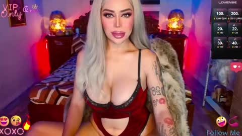 Snapshot of _queengoddess_ chatting on 05.30.26 Hi my name is selinaim glad to meet everyone here online show from 05.30.26