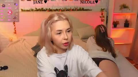 Snapshot of _ramune_ chatting on 06.14.26 Merlizz Eva Jane Mila Nicole left to right online show from 06.14.26