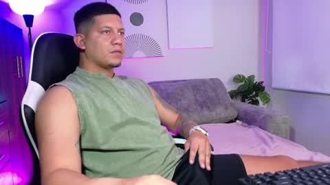 Roberto online show from 05.10.26