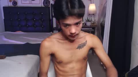 Snapshot of _robinmartinxx chatting on 03.01.25 _robinmartinxx online show from 03.01.25