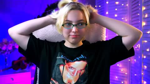 Snapshot of _rockstone_ chatting on 01.21.25 Rock stone online show from 01.21.25