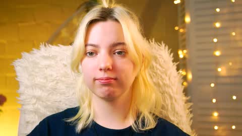 Snapshot of _rockstone_ chatting on 02.08.25 Rock stone online show from 02.08.25