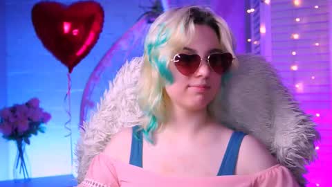 Snapshot of _rockstone_ chatting on 02.14.25 Rock stone online show from 02.14.25