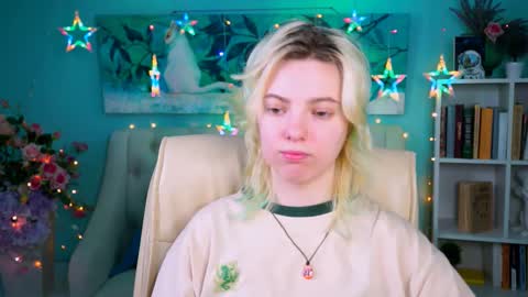 Snapshot of _rockstone_ chatting on 03.08.25 Rock stone online show from 03.08.25