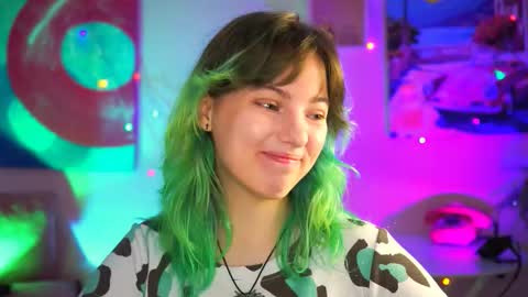 Snapshot of _rockstone_ chatting on 10.15.25 Rock stone online show from 10.15.25