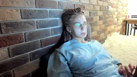 Snapshot of _ruby_kim chatting on 10.14.25 Ruby online show from 10.14.25