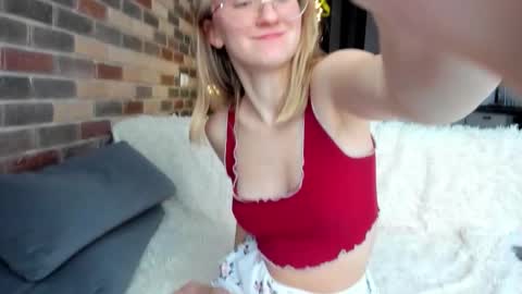 Snapshot of _ruby_kim chatting on 01.11.26 Ruby online show from 01.11.26