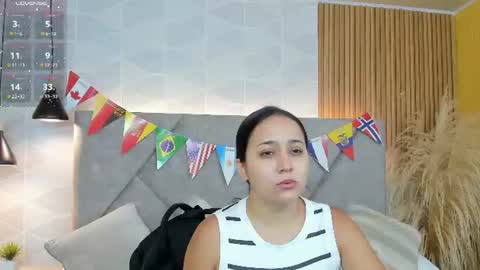 Snapshot of _sammy_fit chatting on 07.06.26 Antonella online show from 07.06.26