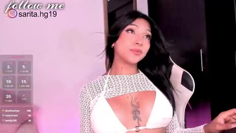 Snapshot of _sara_hernandez chatting on 03.09.25 Sara  intagram online show from 03.09.25