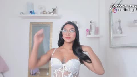 Snapshot of _sara_hernandez chatting on 05.29.26 Sara intagram online show from 05.29.26