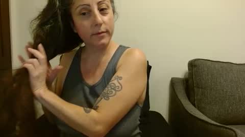 Snapshot of _sara_lynn_ chatting on 04.08.26 Sara Lynn online show from 04.08.26