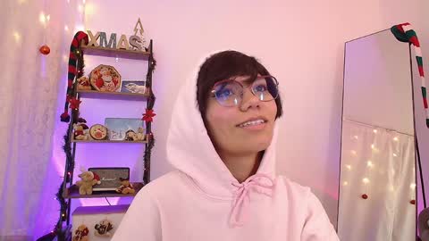 Laura online show from 12.29.24