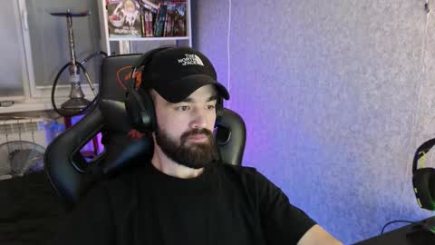 Snapshot of _serious_man chatting on 10.26.25 Ask me online show from 10.26.25