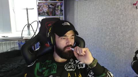 Snapshot of _serious_man chatting on 11.14.25 Ask me online show from 11.14.25