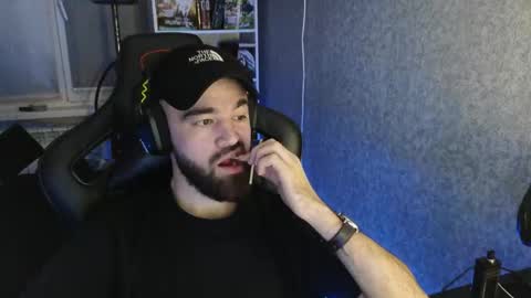 Snapshot of _serious_man chatting on 11.19.25 Ask me online show from 11.19.25