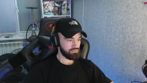 Snapshot of _serious_man chatting on 11.22.25 Ask me online show from 11.22.25