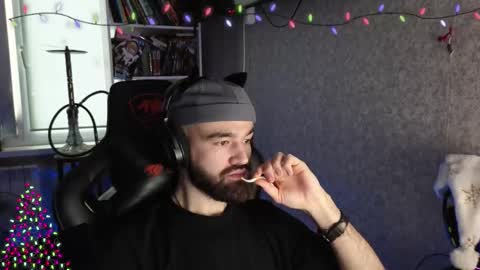 Snapshot of _serious_man chatting on 01.10.26 Ask me online show from 01.10.26