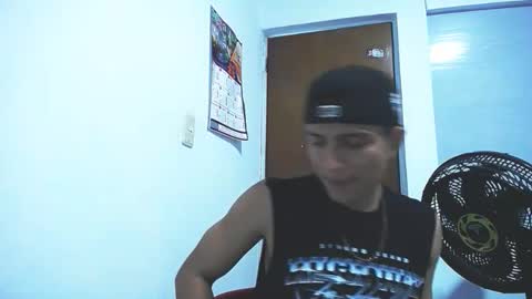 Juan Pablo-independent model online show from 10.23.25