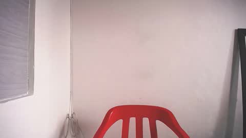 Juan Pablo-independent model online show from 11.16.25