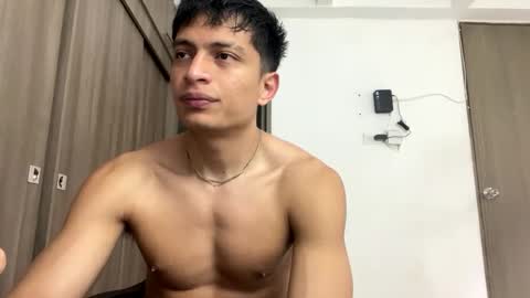 Juan Pablo-independent model online show from 04.28.26