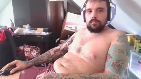 _smiley_bear27 online show from 11.06.25