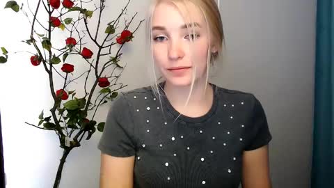 Rachel online show from 04.14.26