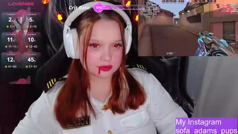 Snapshot of _sofia_adam_ chatting on 10.27.25 pups online show from 10.27.25