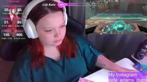 Snapshot of _sofia_adam_ chatting on 11.18.25 pups online show from 11.18.25