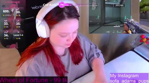 Snapshot of _sofia_adam_ chatting on 01.11.26 pups online show from 01.11.26