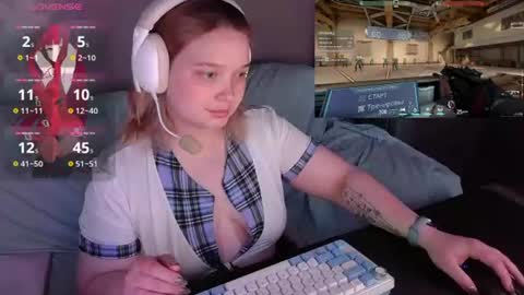 Snapshot of _sofia_adam_ chatting on 07.09.26 pups online show from 07.09.26