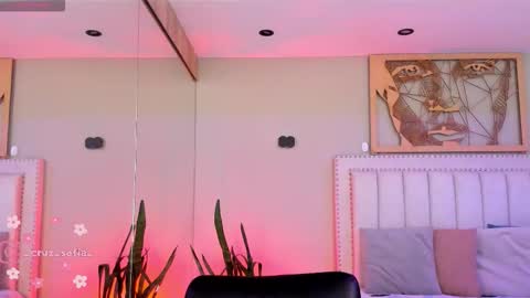    640  200   online show from 02.24.26