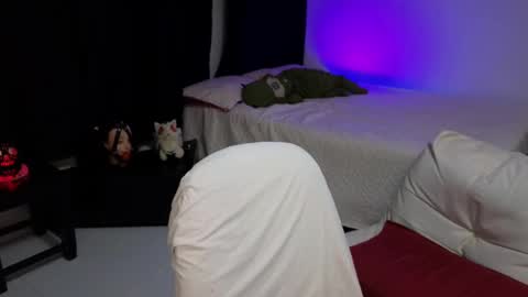 Sofia online show from 02.13.25