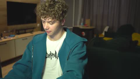 Snapshot of _sopranos_ chatting on 01.29.25 OLIVERpvt is open online show from 01.29.25