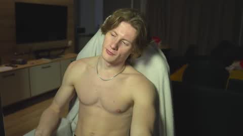 Snapshot of _sopranos_ chatting on 02.15.25 OLIVERpvt is open online show from 02.15.25