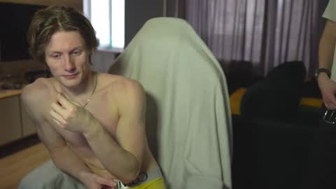 Snapshot of _sopranos_ chatting on 02.24.25 OLIVERpvt is open online show from 02.24.25