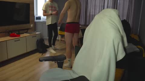 Snapshot of _sopranos_ chatting on 03.10.25 OLIVERpvt is open online show from 03.10.25