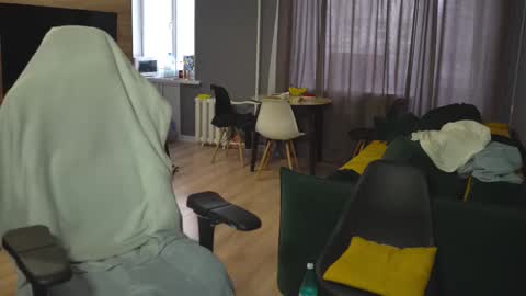 Snapshot of _sopranos_ chatting on 03.11.25 OLIVERpvt is open online show from 03.11.25