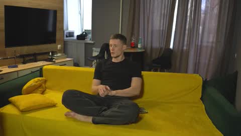 Snapshot of _sopranos_ chatting on 10.19.25 OLIVERpvt is open online show from 10.19.25